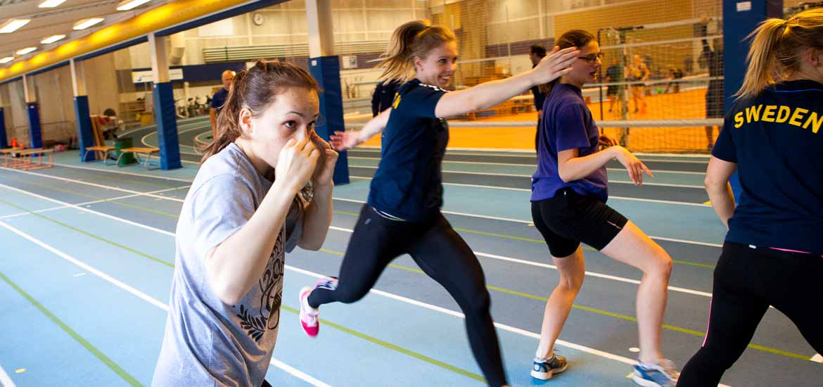 Boxaren Ida Lundblad tränar på YOC 2015. Foto: SOK